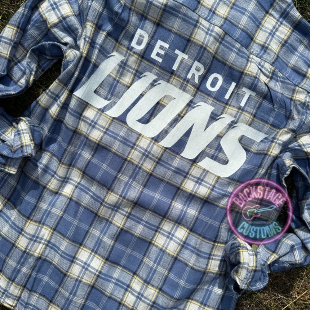 🦁 Detroit Lions Shimmer Flannel - Picture 7 of 12